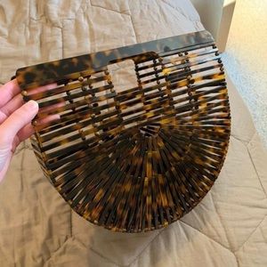 Acrylic tortoise beach bag tote